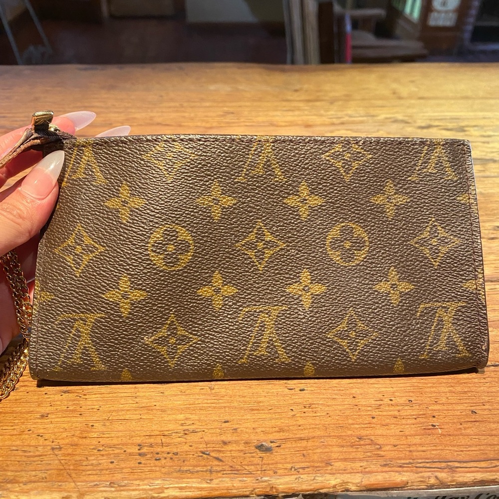 Louis Vuitton Pouch